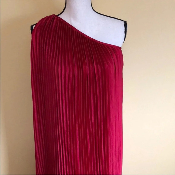 Free People Chelsea Pleated Gown one shoulder red shiny flowy dress size large - Picture 8 of 11